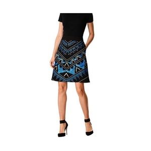 A line embroidered skirt